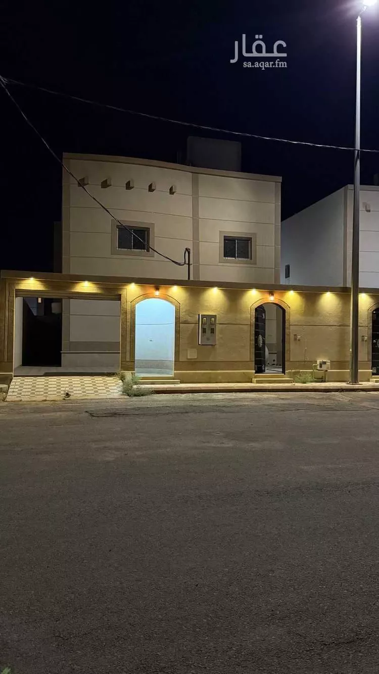 فيلا للبيع في شارع الشفيعي, حي العزيزية, مدينة القصب, منطقة الرياض