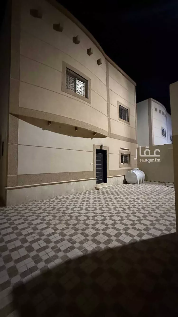 فيلا للبيع في شارع الشفيعي, حي العزيزية, مدينة القصب, منطقة الرياض صورة 5