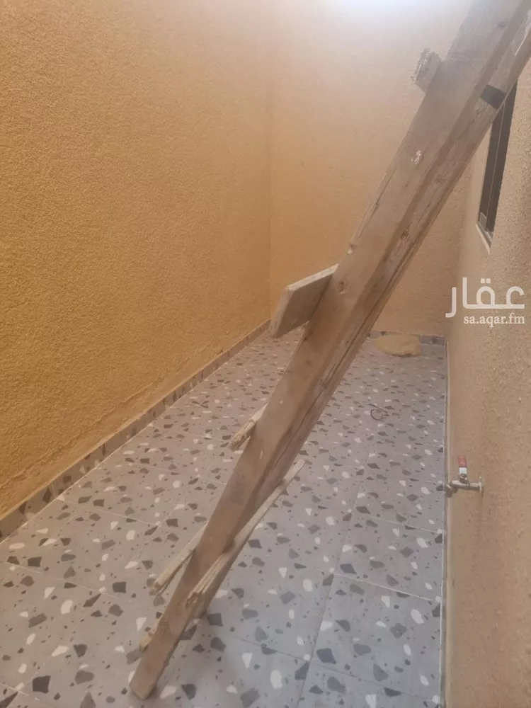 دور للبيع في شارع لبيد بن ربيعة, حي الزهرة, مدينة الرياض, منطقة الرياض صورة 4