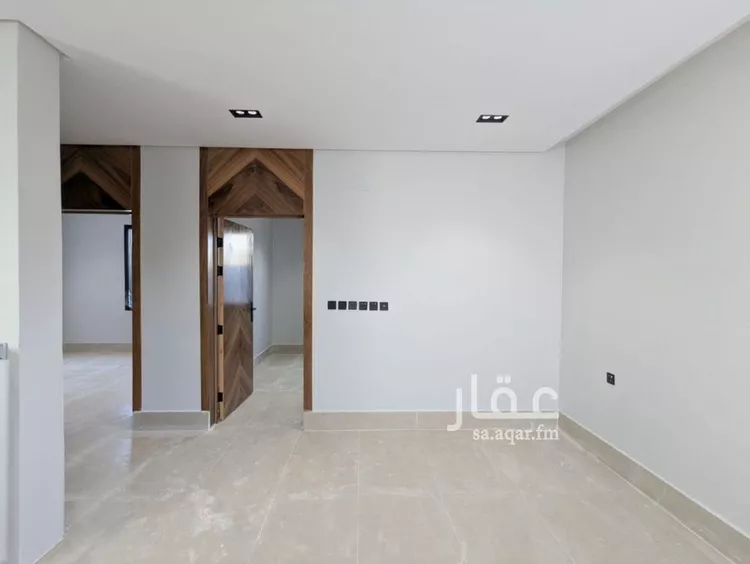 دور للبيع في شارع محمد الراوي, حي العوالي, مدينة الرياض, منطقة الرياض