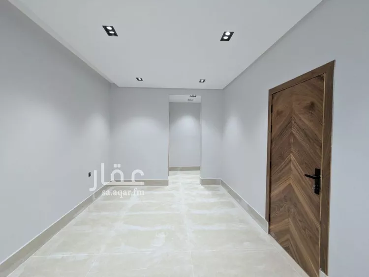 دور للبيع في شارع محمد الراوي, حي العوالي, مدينة الرياض, منطقة الرياض صورة 2