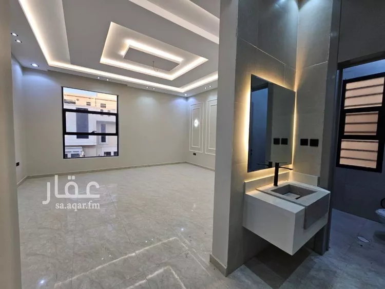 دور للبيع في شارع أحمد بن إبراهيم بن علان, حي عكاظ, مدينة الرياض, منطقة الرياض صورة 2