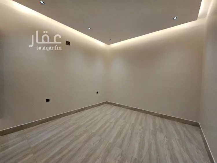 دور للبيع في شارع الحريق, حي ديراب, مدينة الرياض, منطقة الرياض صورة 2