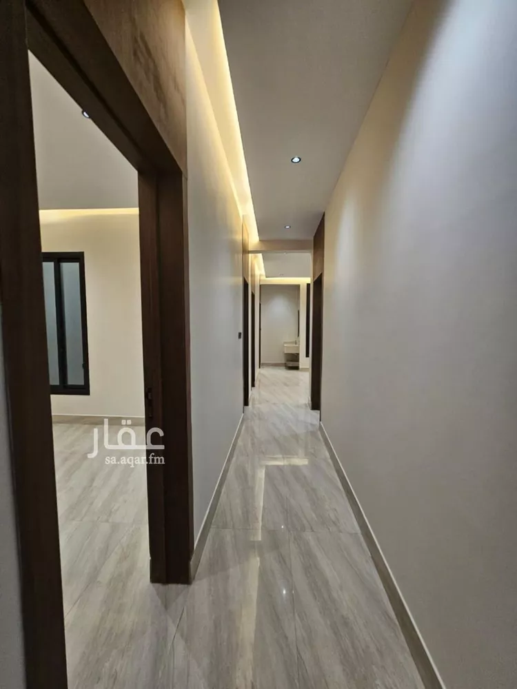 دور للبيع في شارع الحريق, حي ديراب, مدينة الرياض, منطقة الرياض صورة 5