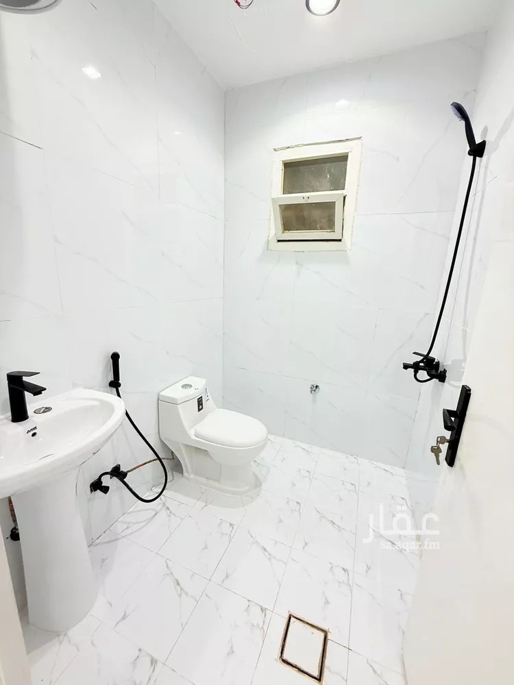 شقة للإيجار في شارع احمد بن سعيد ابن الهندي, حي العارض, مدينة الرياض, منطقة الرياض صورة 3