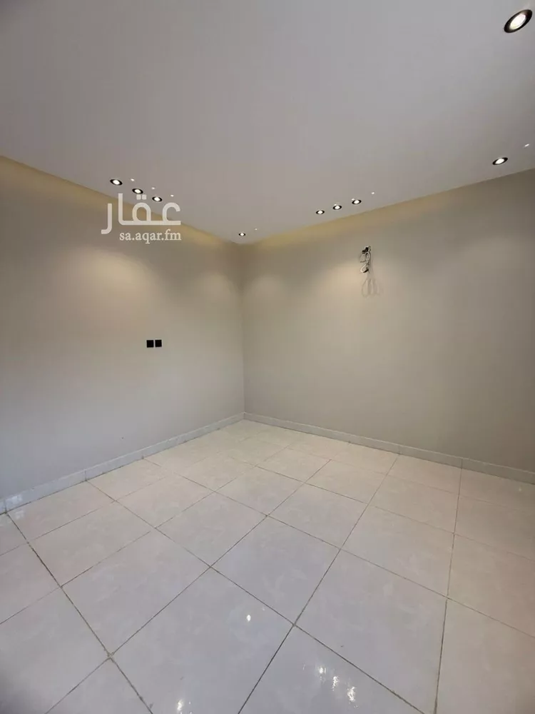 شقة للإيجار في شارع قس بن ساعدة, حي الملك فيصل, مدينة الرياض, منطقة الرياض صورة 2