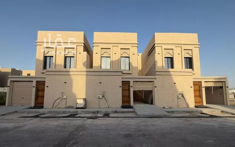 فيلا للبيع في شارع الصداوي, حي الصواري, مدينة الخبر, المنطقة الشرقية