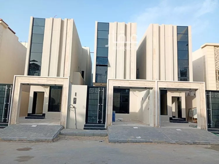 فيلا للبيع في شارع شوالة, حي اللؤلؤ, مدينة الخبر, المنطقة الشرقية