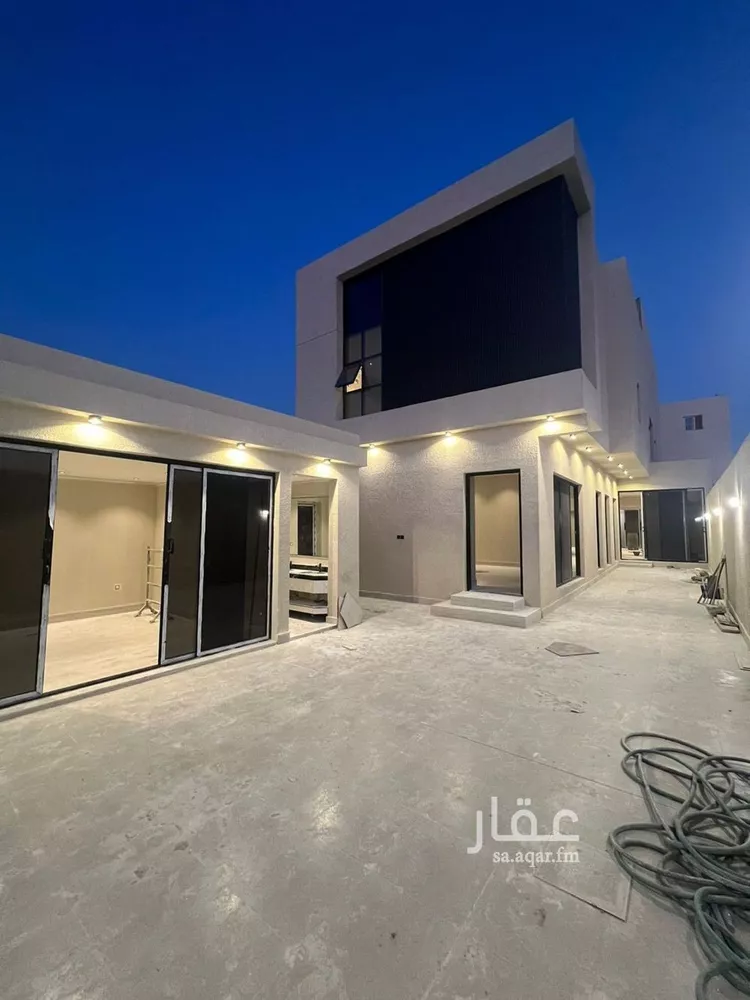 فيلا للبيع في شارع الولاء, حي الأمواج, مدينة الخبر, المنطقة الشرقية
