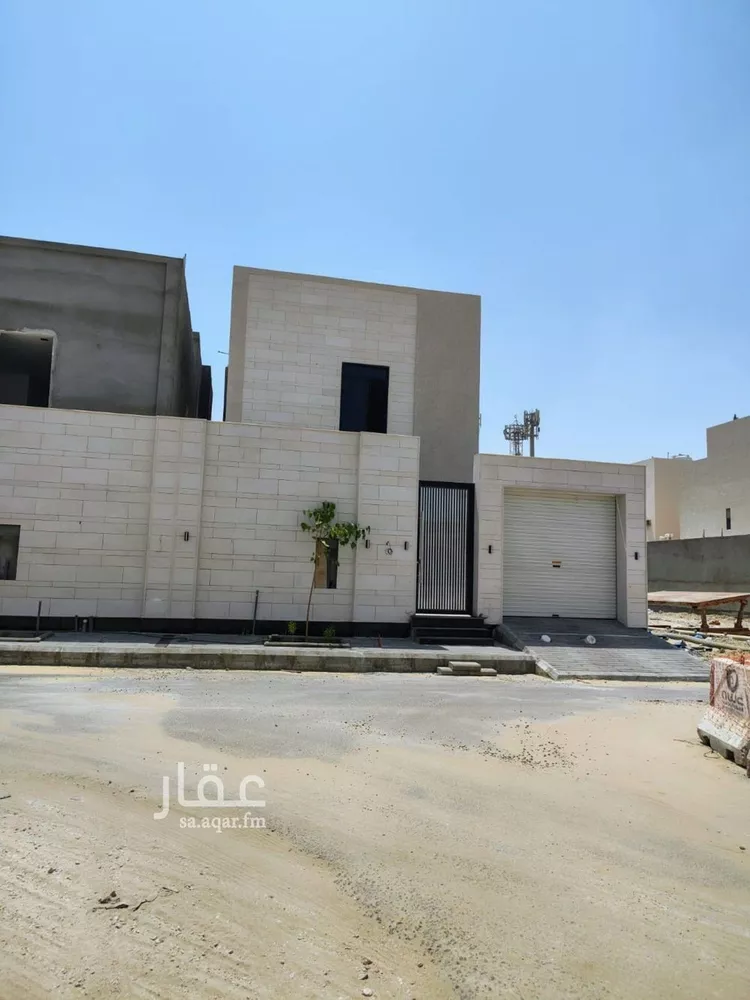 فيلا للبيع في شارع تيماء, حي الصواري, مدينة الخبر, المنطقة الشرقية