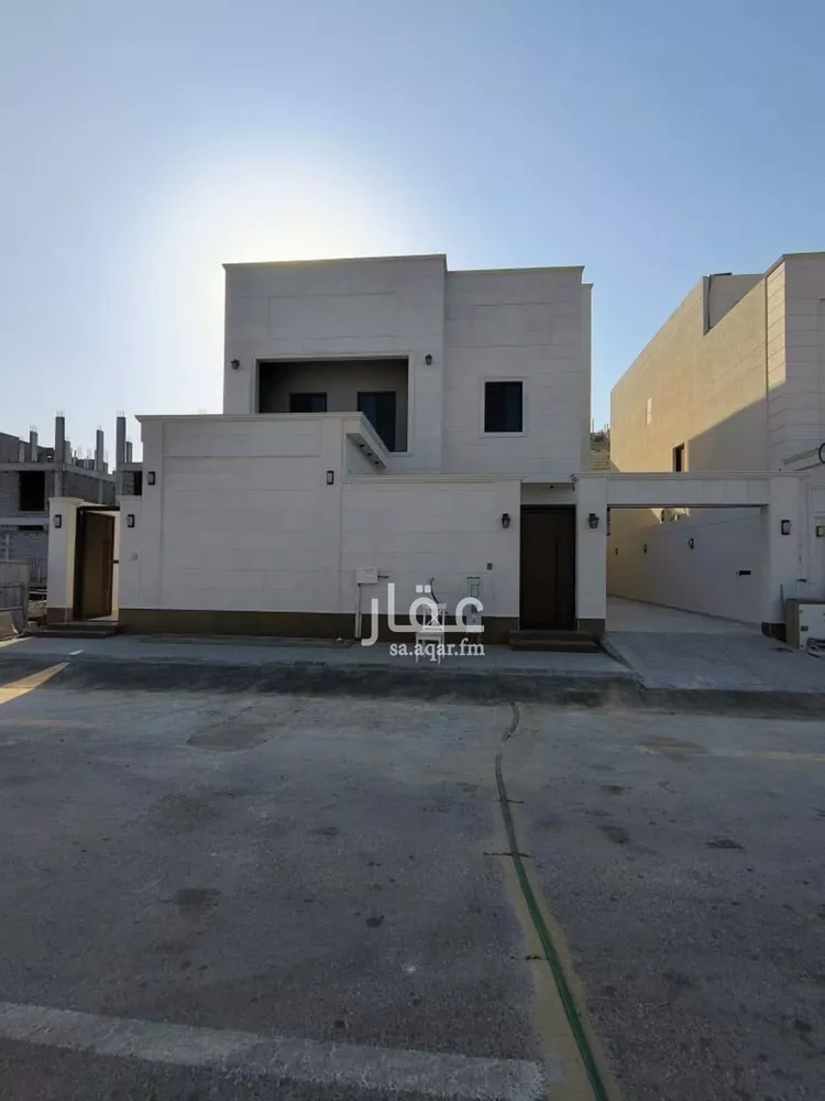 فيلا للبيع في شارع ربيعة بن السكن, حي الأمواج, مدينة الخبر, المنطقة الشرقية