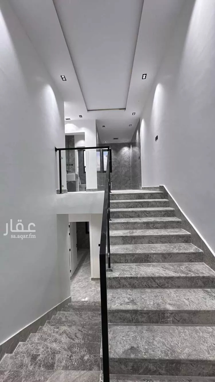 دور للبيع في شارع 132, حي الجنادرية, مدينة الرياض, منطقة الرياض صورة 2