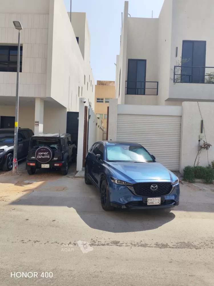 شقة للإيجار في شارع تمام الحبشي, حي الورود, مدينة الرياض, منطقة الرياض