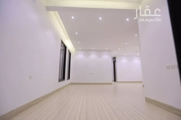 دور للبيع في شارع محمد السلمانى, حي الرمال, مدينة الرياض, منطقة الرياض صورة 5