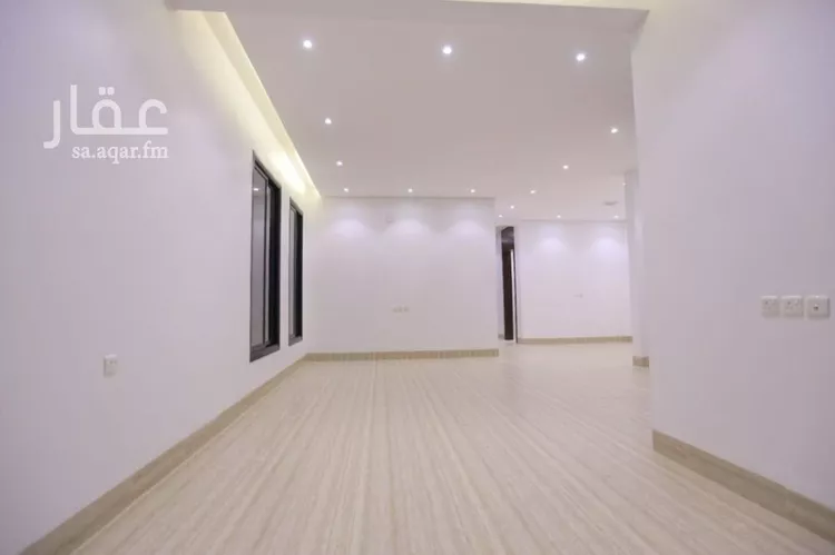 دور للبيع في شارع محمد السلمانى, حي الرمال, مدينة الرياض, منطقة الرياض صورة 2