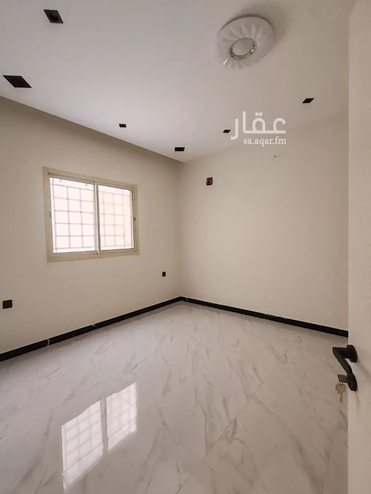 فيلا للبيع في شارع ابي جعفر المنصور, حي غرناطة, مدينة الرياض, منطقة الرياض 7