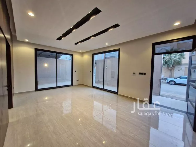 فيلا للبيع في شارع ابن البرني, حي العارض, مدينة الرياض, منطقة الرياض صورة 3
