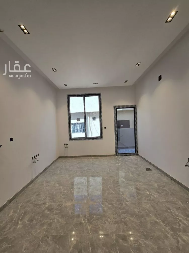 فيلا للبيع في شارع 15 , حي الملك فيصل, مدينة الرياض, منطقة الرياض صورة 3