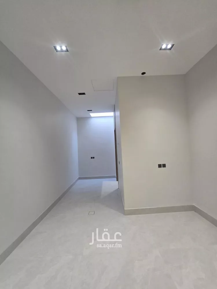 دور للبيع في شارع الدامر, حي غرناطة, مدينة الرياض, منطقة الرياض صورة 5