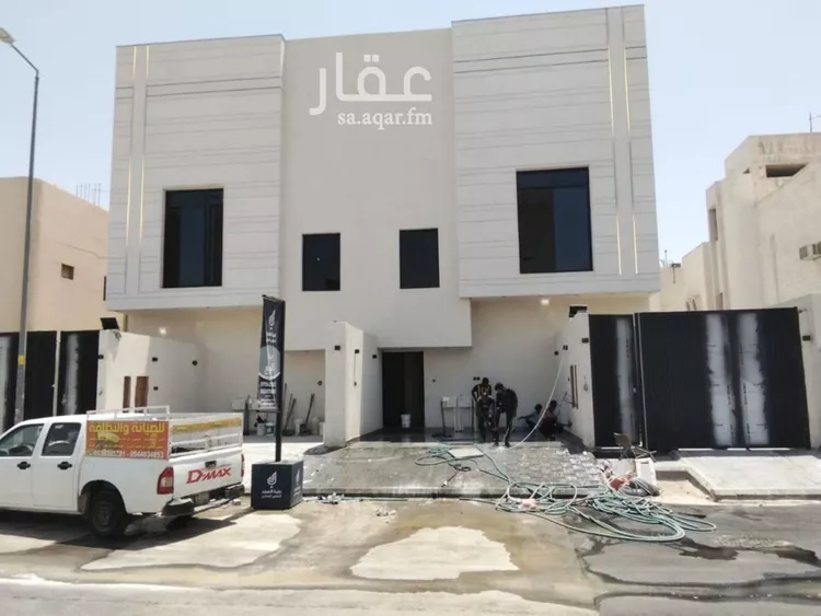 Floor for Sale in Riyadh Al Quds