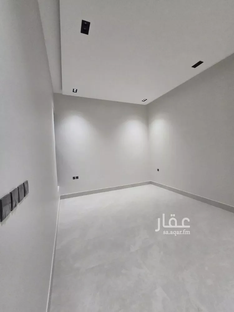 دور للبيع في شارع الدامر, حي غرناطة, مدينة الرياض, منطقة الرياض صورة 2