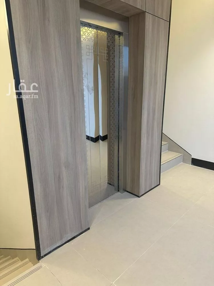 فيلا للبيع في شارع طريق الامير محمد بن سلمان بن عبدالعزيز, حي الرمال, مدينة الرياض, منطقة الرياض صورة 3