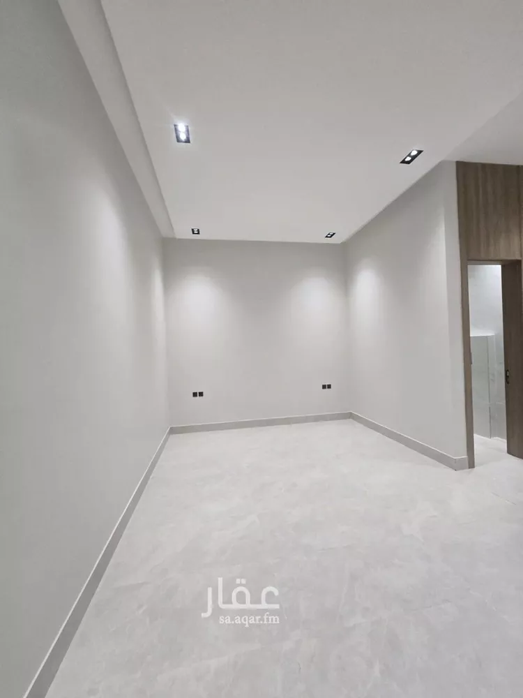 دور للبيع في شارع الدامر, حي غرناطة, مدينة الرياض, منطقة الرياض 6