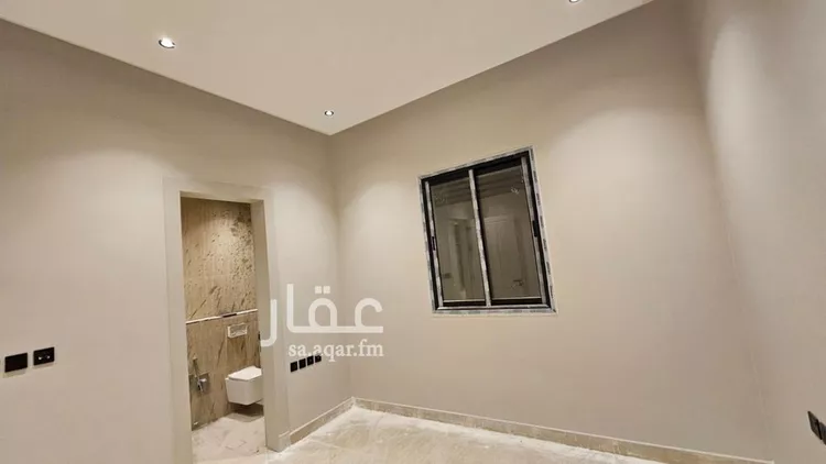 Floor for Sale in Riyadh King Faisal 7