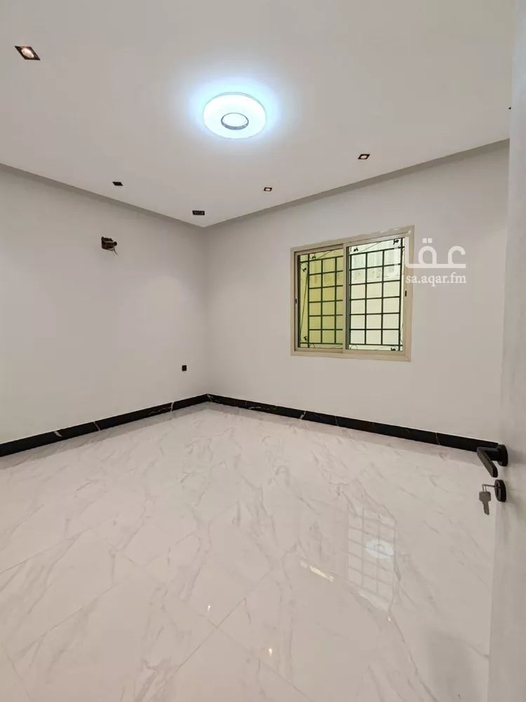 فيلا للبيع في شارع ابي جعفر المنصور, حي غرناطة, مدينة الرياض, منطقة الرياض صورة 4
