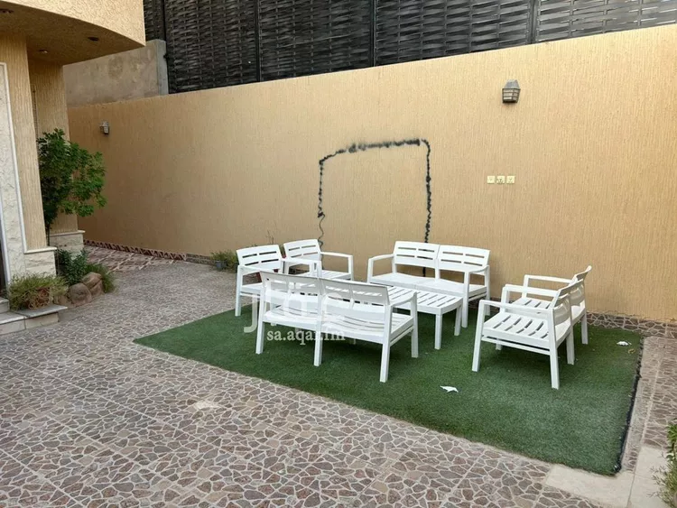 فيلا للبيع في شارع الحريدة, حي الملقا, مدينة الرياض, منطقة الرياض صورة 3