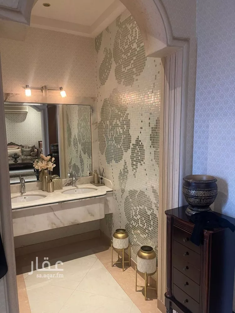 فيلا للبيع في شارع فالح بن مهدي, حي النزهة, مدينة الرياض, منطقة الرياض صورة 3