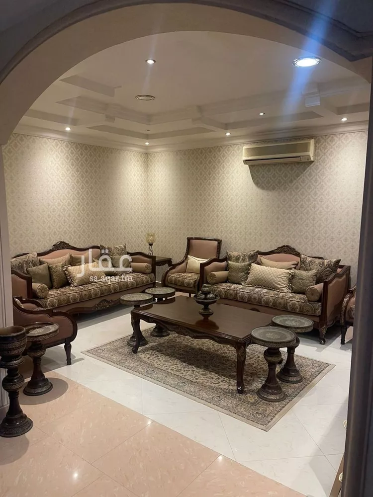 فيلا للبيع في شارع فالح بن مهدي, حي النزهة, مدينة الرياض, منطقة الرياض