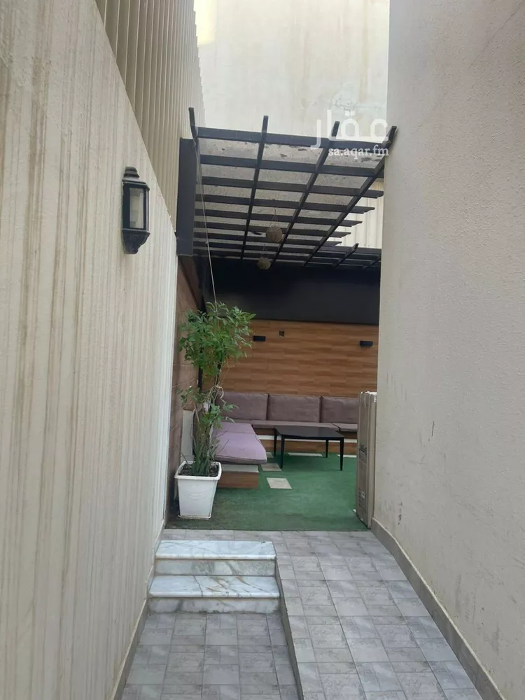 فيلا للبيع في شارع فالح بن مهدي, حي النزهة, مدينة الرياض, منطقة الرياض صورة 4