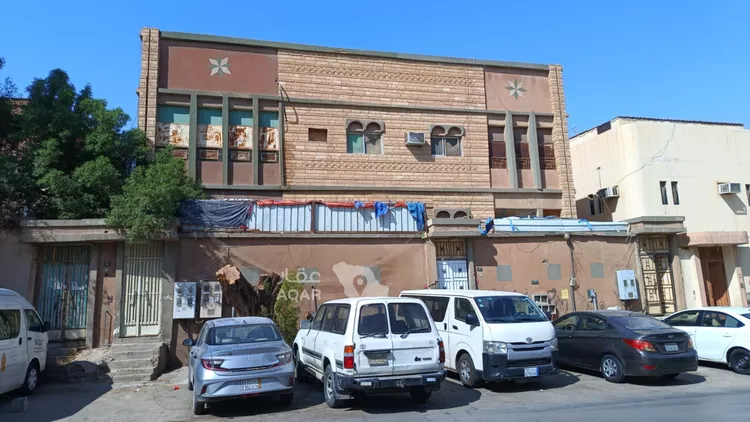 عمارة للبيع في حي أم الحمام الغربي, مدينة الرياض, منطقة الرياض 2
