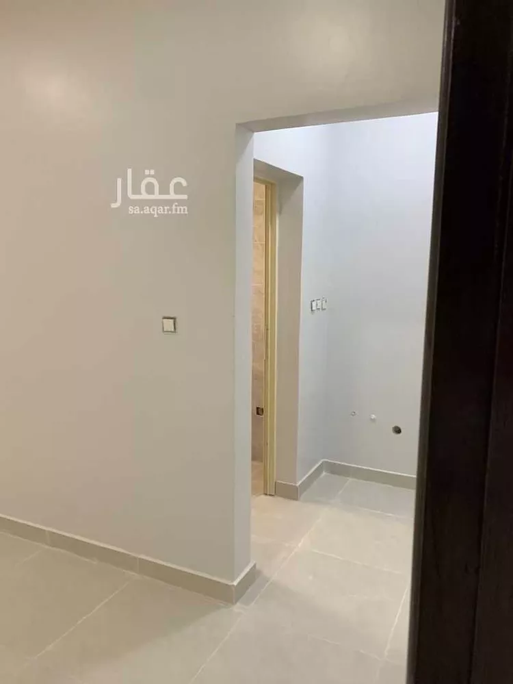 عمارة للإيجار في شارع الخامس عشر, حي الثقبة, مدينة الخبر, المنطقة الشرقية صورة 4