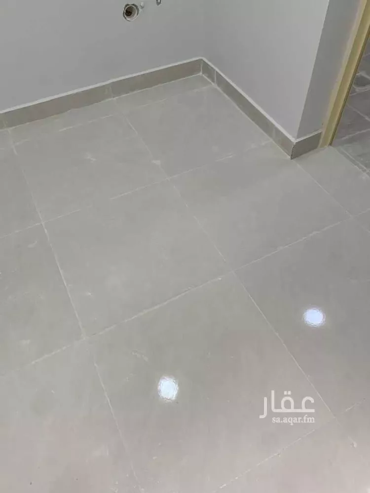 عمارة للإيجار في شارع الخامس عشر, حي الثقبة, مدينة الخبر, المنطقة الشرقية صورة 5