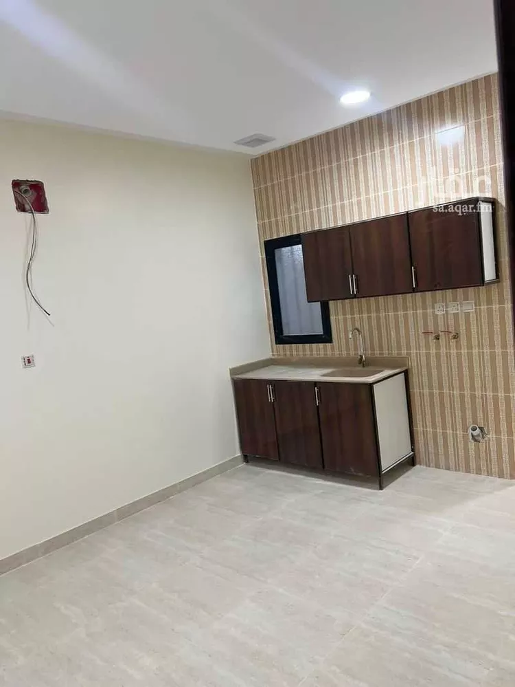 عمارة للإيجار في شارع ينبع, حي الثقبة, مدينة الخبر, المنطقة الشرقية صورة 5