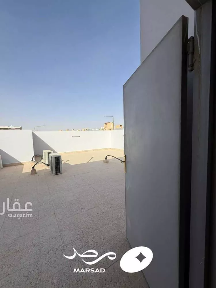 فيلا للإيجار في شارع صالح التنوخي, حي النرجس, مدينة الرياض, منطقة الرياض 14