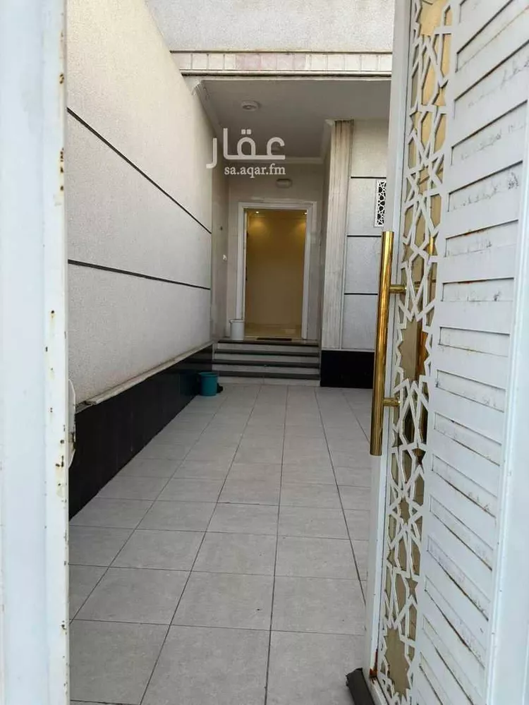 عمارة للبيع في شارع احمد بن بديل, حي طيبة, مدينة المدينة المنورة, منطقة المدينة المنورة صورة 3