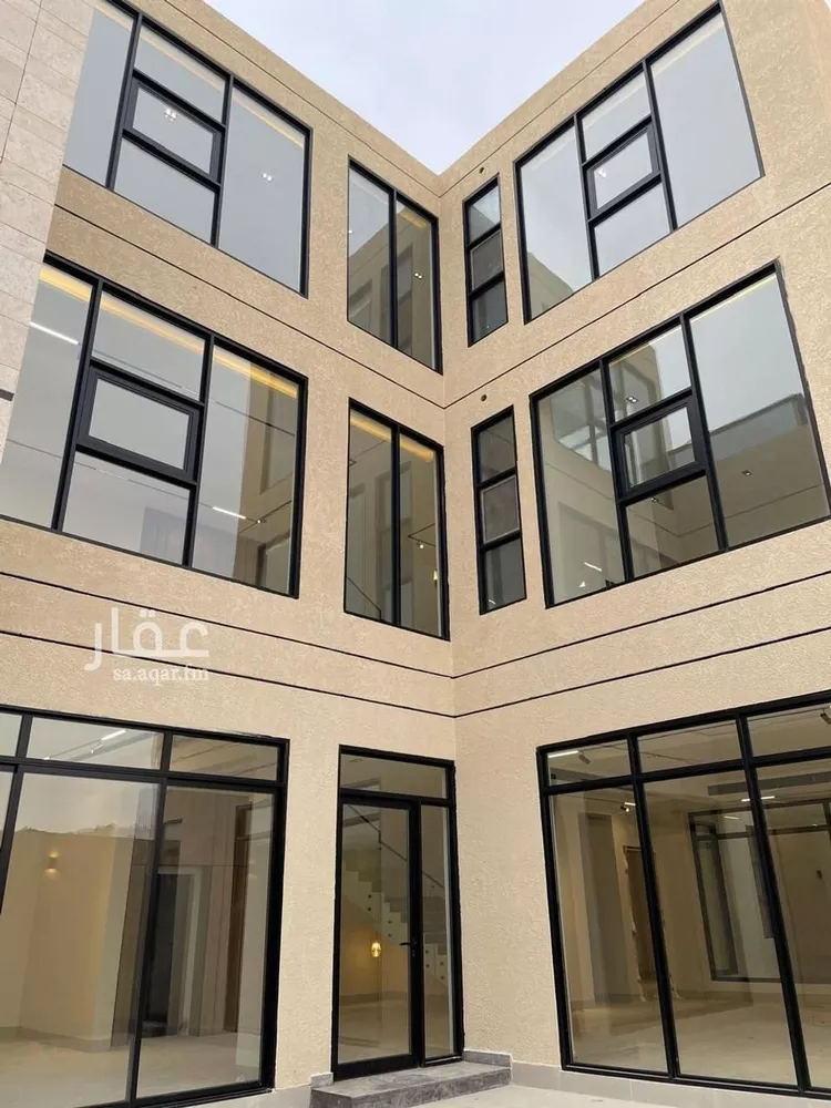 Villa for Sale in Riyadh Al Mahdiyah صورة 5