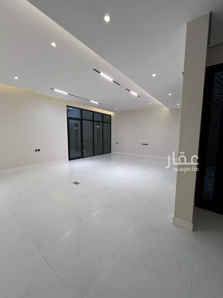 Villa for Sale in Riyadh Al Mahdiyah صورة 4