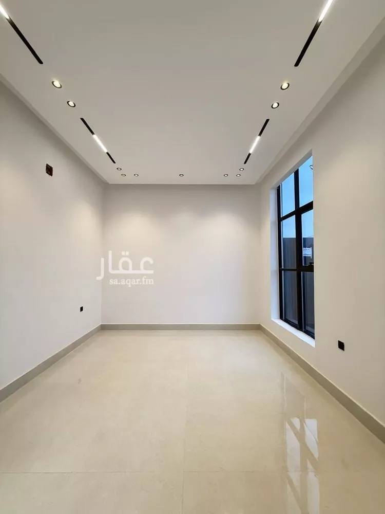 فيلا للبيع في شارع أبي الحسن الأسفرائيني, حي المهدية, مدينة الرياض, منطقة الرياض صورة 5