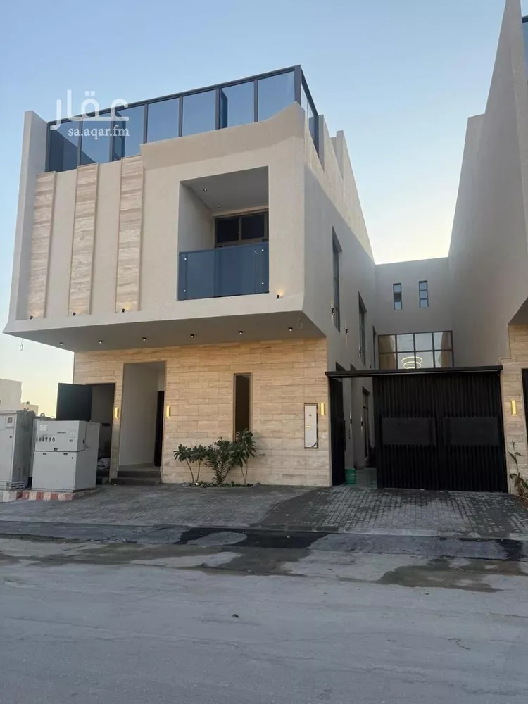Villa for Sale in Riyadh Al Mahdiyah