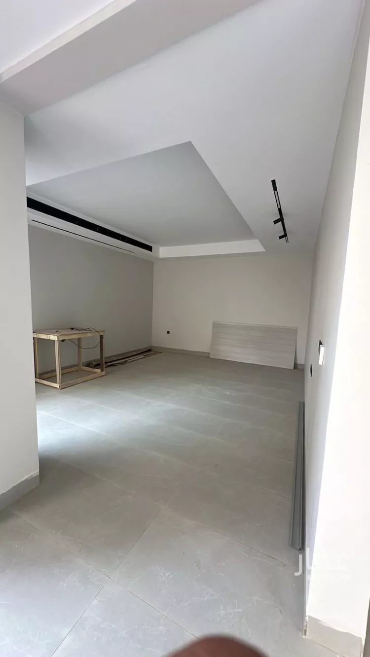 فيلا للبيع في شارع أحمد مفتي المكي الحنفي, حي المهدية, مدينة الرياض, منطقة الرياض صورة 5