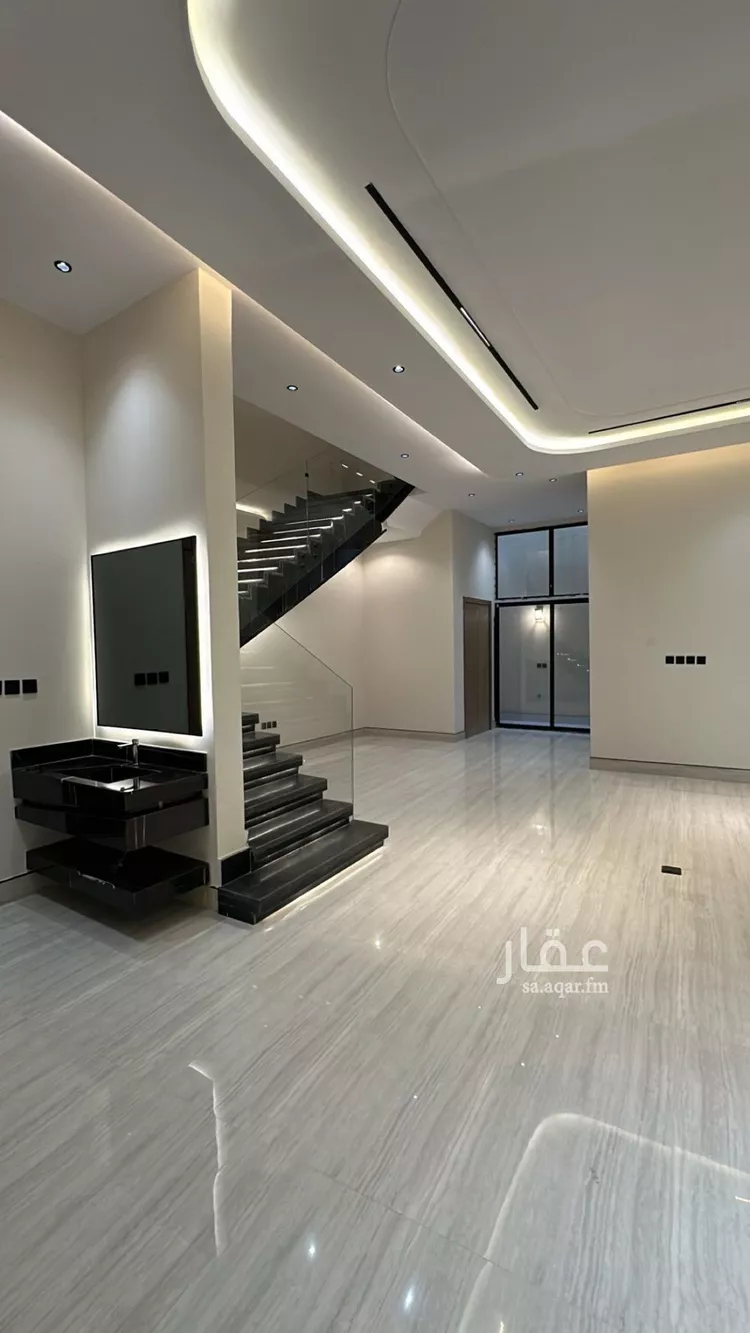Villa for Sale in Riyadh Al Mahdiyah صورة 3