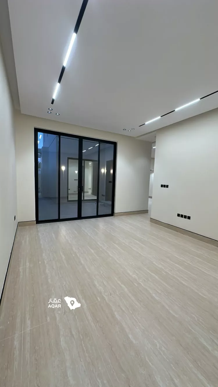 Villa for Sale in Riyadh Al Mahdiyah 6