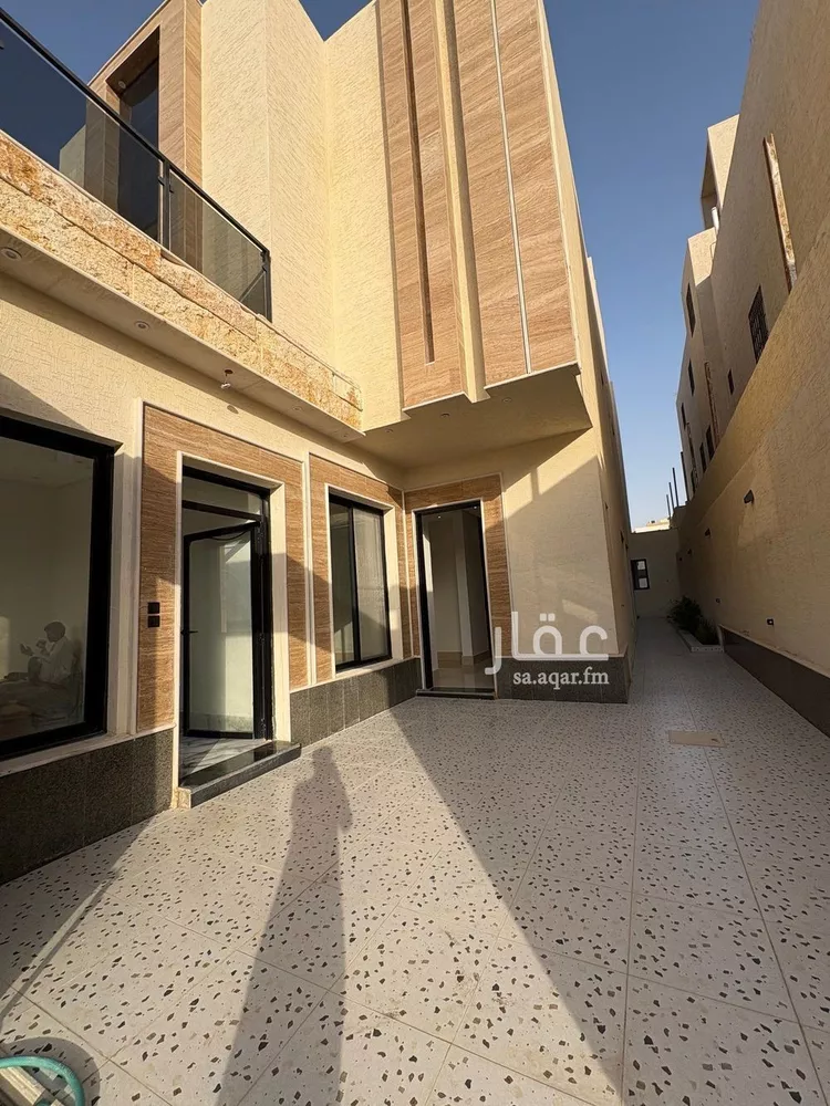 فيلا للبيع في شارع إبراهيم المروزي, حي المهدية, مدينة الرياض, منطقة الرياض صورة 2