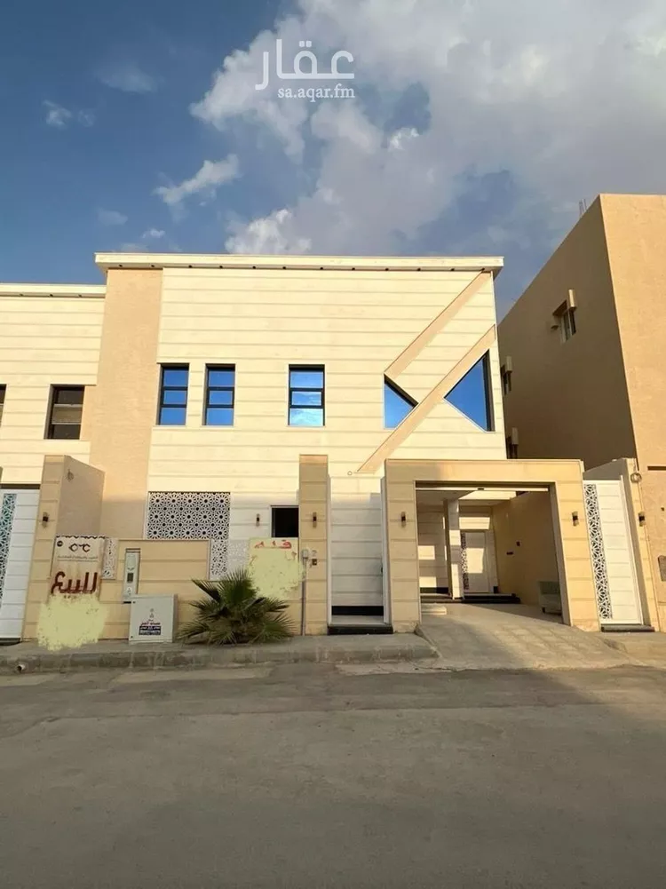 Villa for Sale in Riyadh Al Mahdiyah