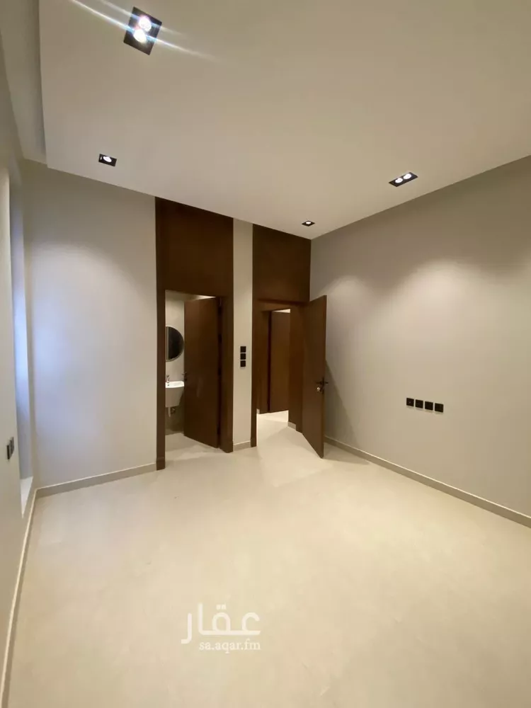 Villa for Sale in Riyadh Al Mahdiyah صورة 3