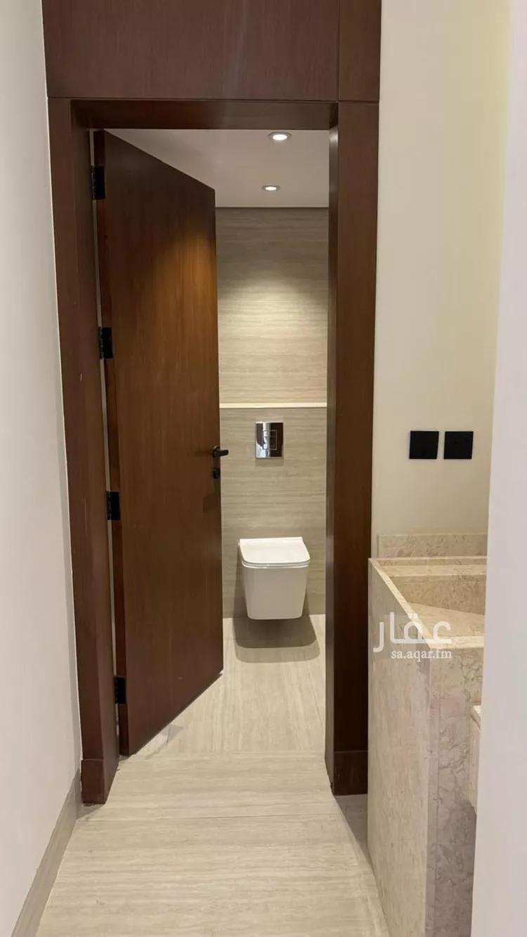 Villa for Sale in Riyadh Al Mahdiyah صورة 3